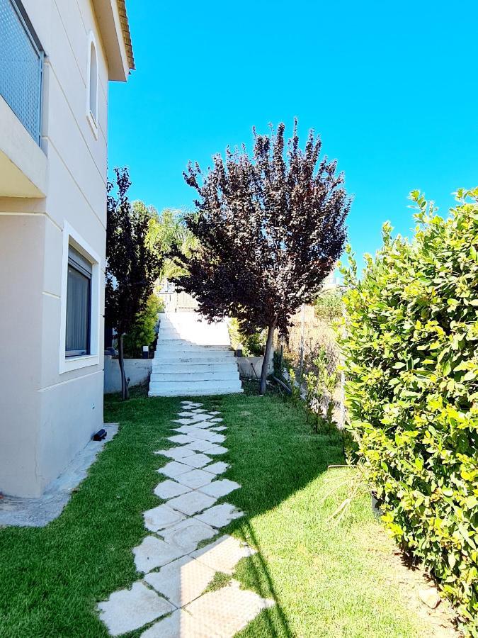 Villa Vravrona Tower & Suites Markópoulon Exterior foto