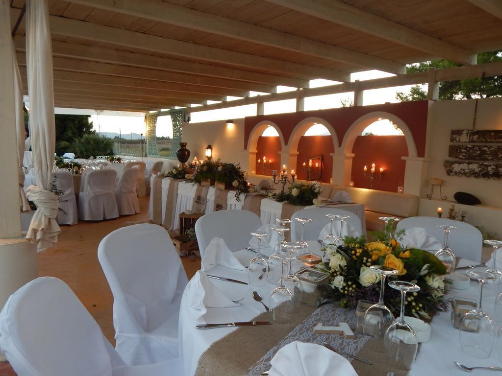 Villa Vravrona Tower & Suites Markópoulon Cameră foto
